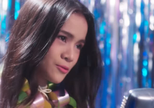 วันเดอร์เฟรม-"Featuring"-อาม ชุติมา
