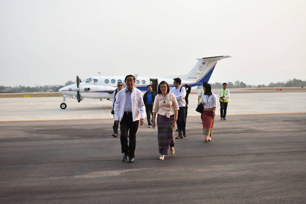 'อาคม' ลงพื้นที่ตรวจท่าอากาศยานแม่สอด 'อาคม' ลงพื้นที่ตรวจท่าอากาศยานแม่สอด