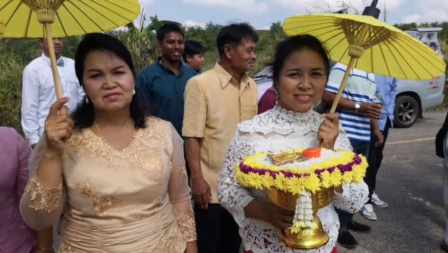 สีสันช่วงก่อนเลือกตั้ง! ...พรรคแต่งงานกันก่อน