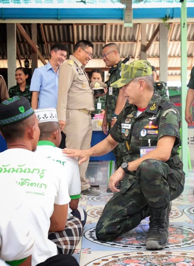 "วาสนา นาน่วม" เปิดมุมความรัก! ของครอบครัวสุดแกร่ง "บิ๊กแดง" และ "ดร.อ้อ"