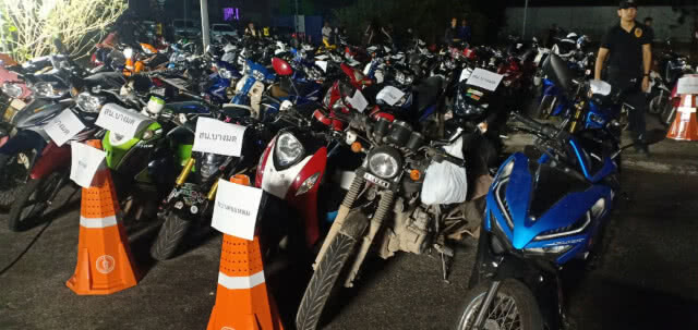 บก.จร สนธิกำลัง ตร.บก.น.8 ปราบเด็กแว้นฝั่งธนฯ