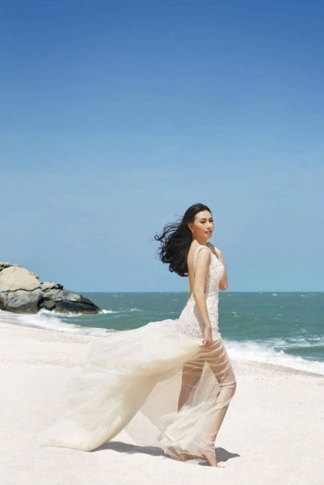 "กานต์" ปรอทแตก!!! หลัง "อีฟ" ถ่ายภาพชุดแต่งงานคู่ "เสก"