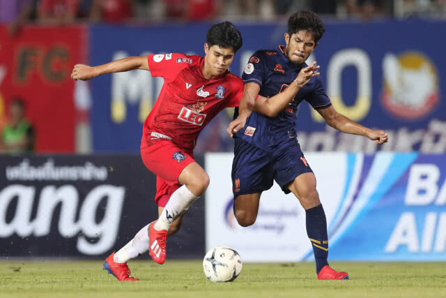 เชียงใหม่ เปิดบ้านชนะ ราชบุรี  2 - 1