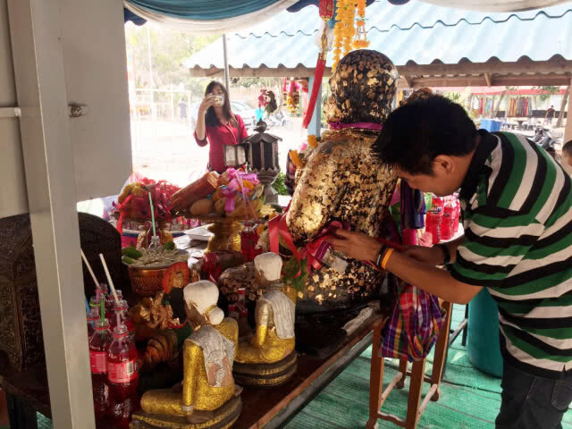 ขนพัดลมกลับมาแก้บน "พ่อขุนช้างมหาเศรษฐี"!!