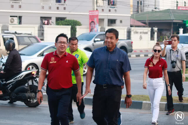 "ชัชชาติ" ช่วย "จิรายุ" หาเสียงพื้นที่เขตคลองสามวา