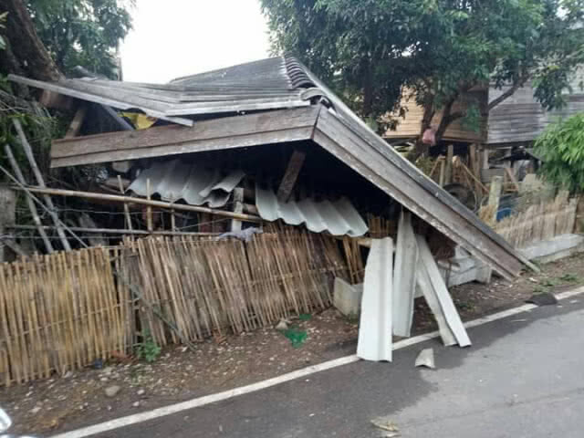 พายุฤดูร้อนพัดถล่มพื้นที่ จ.พะเยา เสียหายยับ