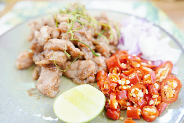 หรอยแรง !!" ร้านยุ้งข้าวหอมอาหารใต้รสชาติดั้งเดิมการันตีความอร่อยจาก "Michelin Guide Thailand"