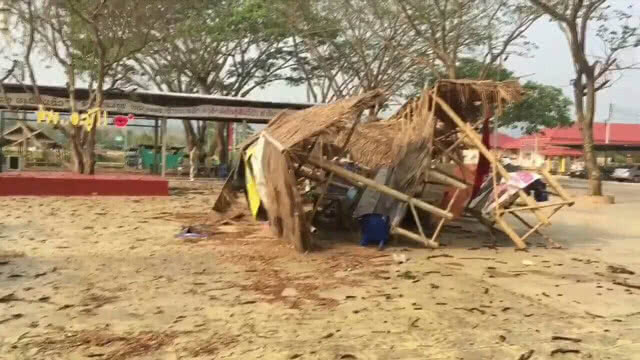 พายุฤดูร้อนพัดถล่มพื้นที่ จ.พะเยา เสียหายยับ