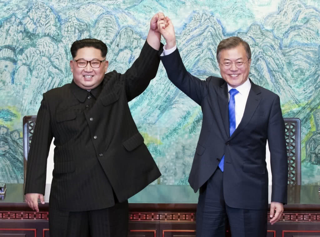 เกาหลีเหนือ-ใต้ จับมือเสนอเวิลด์คัพหญิง2023