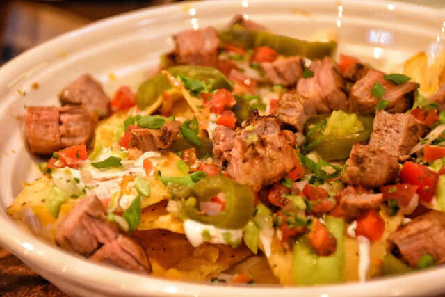 The Steakhouse Co. Bangkok  ร้านอาหารสไตล์อเมริกันสปอร์ตบาร์ ย่านพัฒน์พงษ์ซอย 2