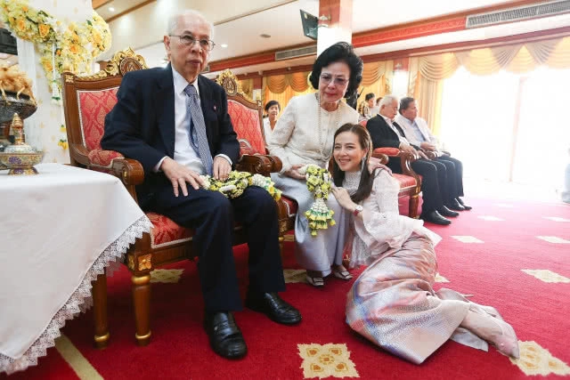 มาดามแป้ง ทำบุญวันคล้ายวันเกิด ครบ 53 ปี