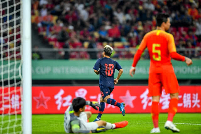 "ชนาธิป" ยกฟอร์มการเล่นที่ดี เพราะมีเพื่อนร่วมทีมที่ดี