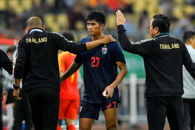 นัสตพล เปิดใจหลังประเดิมตัวจริง ช้างศึก ชนะ จีน 1-0