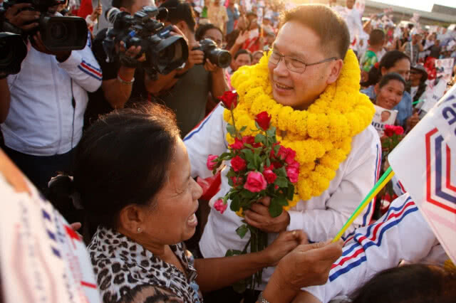 จับกระแสเลือกตั้ง  คาด"เพื่อไทย" ชนะ  แต่พ่ายเกมตั้งรัฐบาล