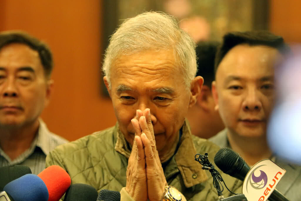 "สุวัจน์" ขอบคุณทุกคะแนนเสียง เผยยังไม่มีโทรศัพท์ดัง "สุวัจน์" ขอบคุณทุกคะแนนเสียง เผยยังไม่มีโทรศัพท์ดัง