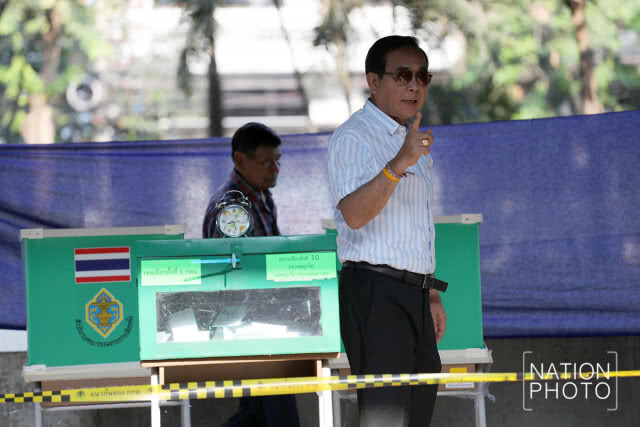"ลุงตู่"  เผย หลังใช้สิทธิ "เลือกตั้ง" ดีใจ ทุกคนตื่นตัว