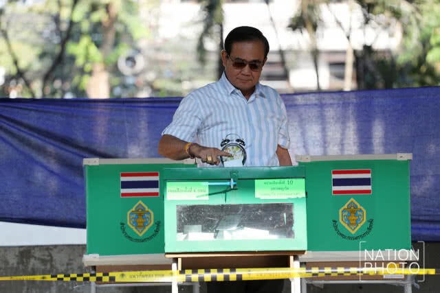 "บิ๊กตู่" นัดเพื่อนซี้ก๊วนกอล์ฟ ดวลวงสวิง หลังเข้าคูหาหย่อนบัตร