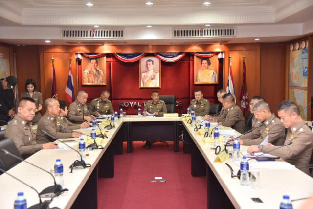 "ศรีวราห์" เผยเลือกตั้งทั่วประเทศไร้ปัญหา พบมีการฉีกบัตร แต่เกิดจากการเข้าใจผิด เมา และวิกลจริต
