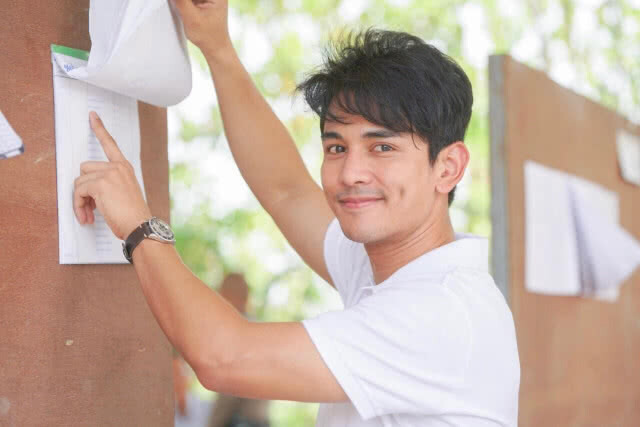 ศิลปินรวมพลัง นำทีมเข้าคูหาเลือกตั้ง62