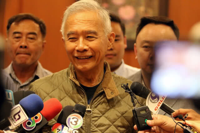 "สุวัจน์" ขอบคุณทุกคะแนนเสียง เผยยังไม่มีโทรศัพท์ดัง