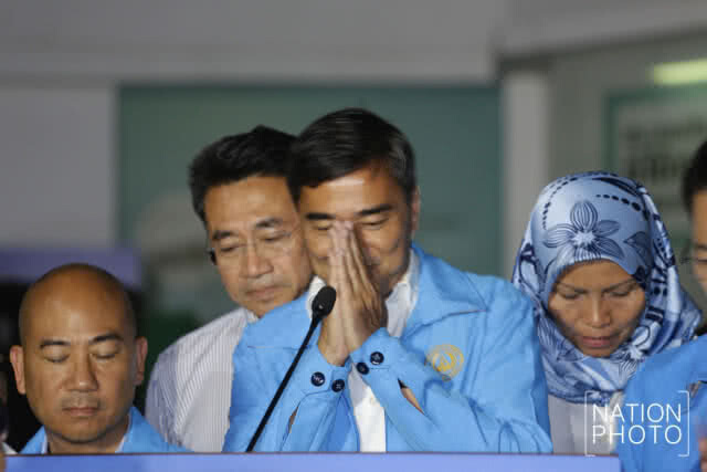 "สมชัย ศรีสุทธิยากร" ยก "อภิสิทธิ์" คือนักการเมืองไทยคุณภาพ ซึ่งหาได้ยากนัก