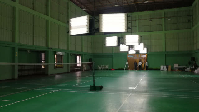 ( คลิปข่าว) ผู้ว่าการยาสูบฯไฟเขียวส.แบดใช้สนามซ้อม