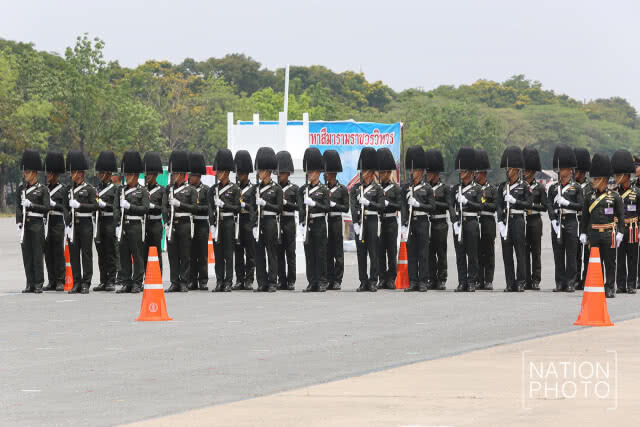 ฝึกซ้อมริ้วขบวนแห่พระสุพรรณบัฏและริ้วขบวนราบใหญ่
