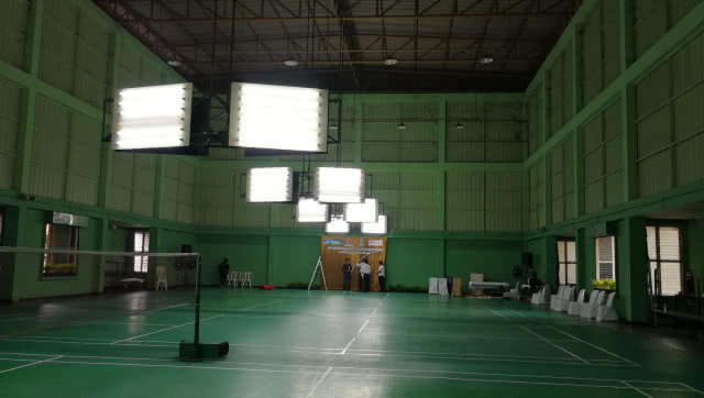 ( คลิปข่าว) ผู้ว่าการยาสูบฯไฟเขียวส.แบดใช้สนามซ้อม