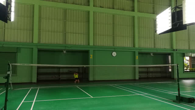 ( คลิปข่าว) ผู้ว่าการยาสูบฯไฟเขียวส.แบดใช้สนามซ้อม