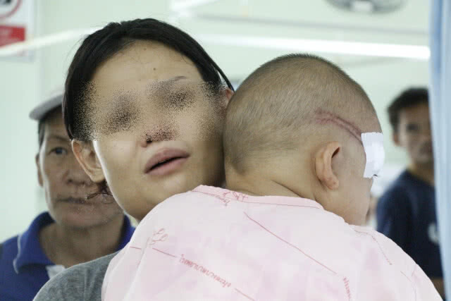 สุดท้ายไร้เงา...อาสาฯมือตีเด็ก 2 ขวบสลบ