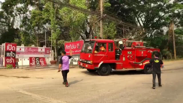 ไฟไหม้ร้านขายอุปกรณ์เครื่องครัวรายใหญ่วอดทั้งหลัง