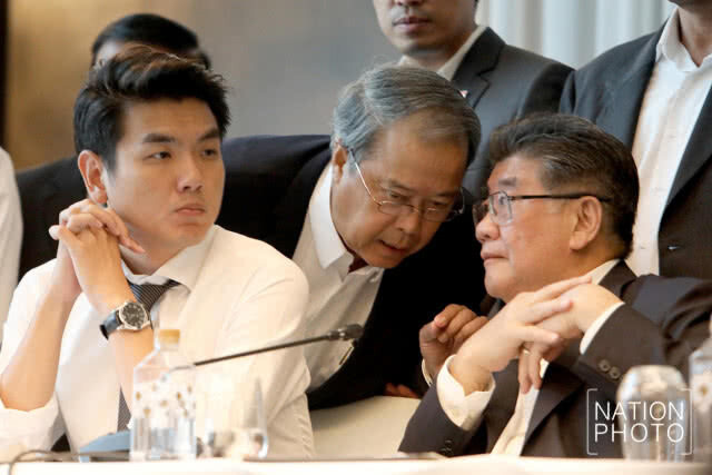 "ชูวิทย์" โพสต์ "เพื่อไทย" ชิงแถลง แต่ "มิ่งขวัญ" ติดภารกิจ หากไม่มา แสดงว่าไม่มี เหลือแค่ 249
