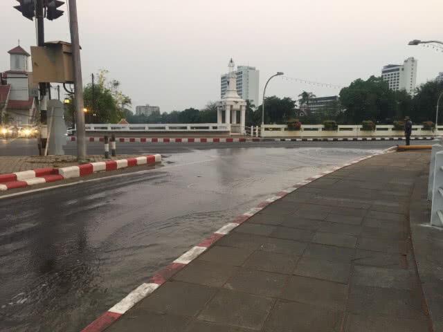 ชลประทานระดมรถน้ำฉีดพ่นลดฝุ่นพิษเชียงใหม่