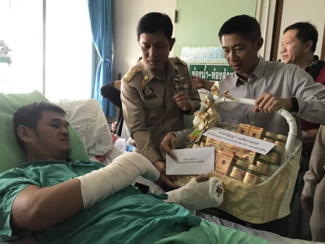 จนท.ดับไฟป่า​ อ.สะเมิง​ เชียงใหม่พลัดตกเขา​ เจ็บ​ 1​