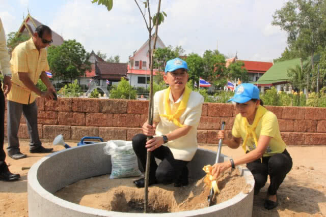 ปรับปรุงภูมิทัศน์ บ่อน้ำศักดิ์สิทธิ์"วังสามพญา"