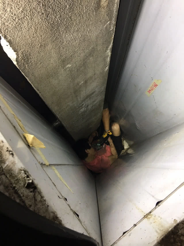 สาวแคนนาดาวัย 76 ตกช่องแอร์โรงแรมหรูกลางกรุงฯ หวิดดับ