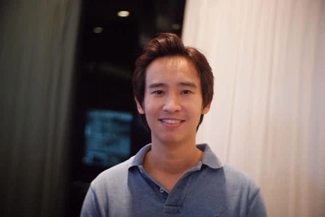 "ทิม พิธา" แถลงปมครอบครัว ชี้อยากคุย "ต่าย ชุติมา" หาทางออก