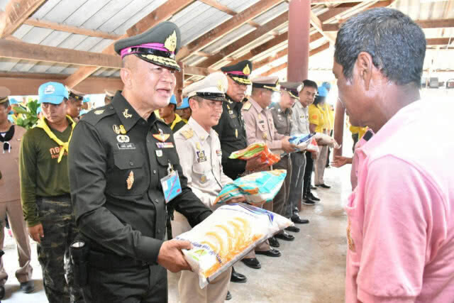 บ้านหลังใหม่ให้ชาวมอแกน