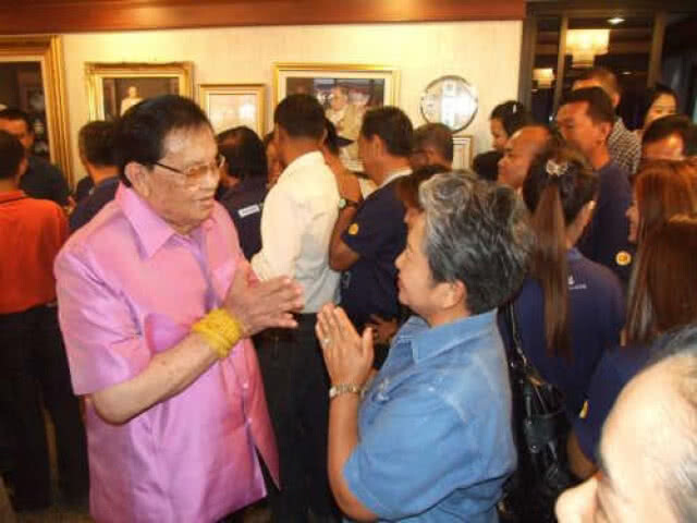 "อนุทิน" นำทัพภท.อวยพรวันเกิด 91 ปี "ปู่ชัย" 4 เม.ย.