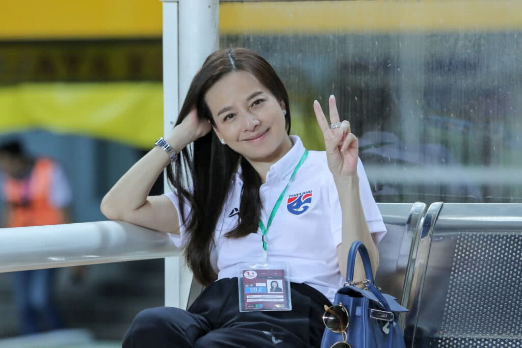 "มาดามแป้ง" เผยชบาแก้วอุ่น "ฝรั่งเศส-เบลเยี่ยม"