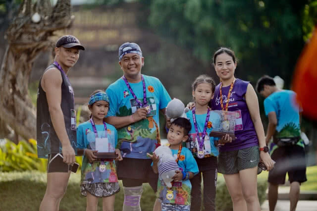 เดิน – วิ่งการกุศลอนุรักษ์ช้างไทย ได้6แสนบาท มอบรพ.-สวนสัตว์