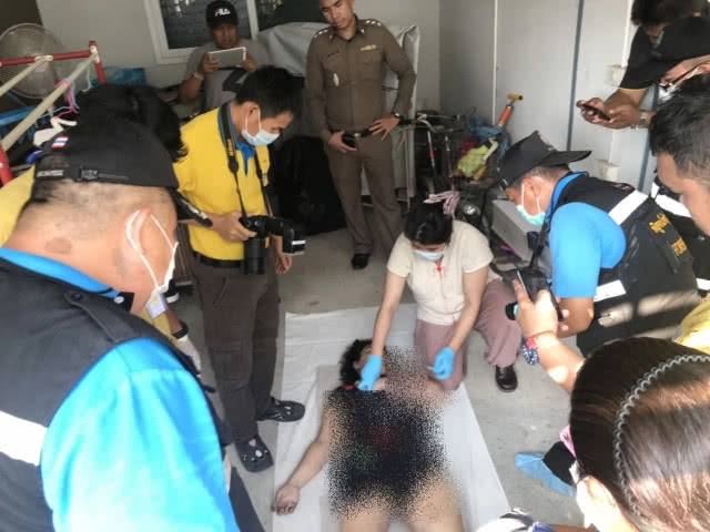 ตายปริศนา สาวใหญ่ตายในบ้าน ถูกไฟฟ้าช็อตหลายจุด