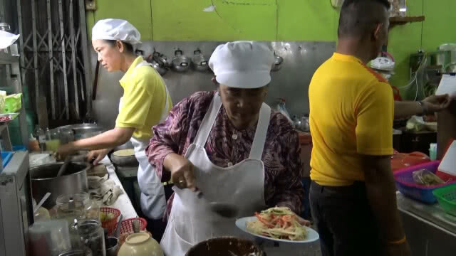 ร้านส้มตำยืนยันไม่ปรับราคาแม้มะนาวแพง