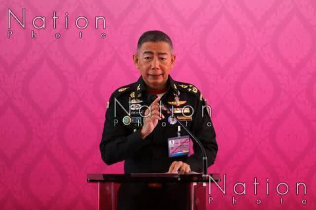 ผบ.ทบ. ย้ำ! หากวุ่น กฎอัยการศึกเอาอยู่ ยังไม่ถึงขั้นรัฐประหาร