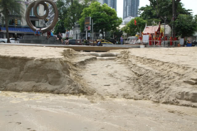 ระดมกำลังปรับสภาพชายหาดไมอามี่พัทยา