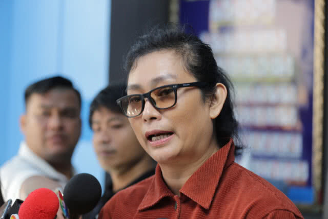 "อุ๊-หฤทัย" ร้องทุกข์ ตำรวจลุมพินี ลั่น "ปิยบุตร" เป็นภัยต่อความมั่นคง