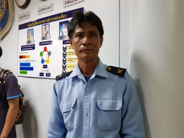 ชื่นชม! โชเฟอร์รถตู้ เก็บกระเป๋าเงินส่งคืนหนุ่มเกาหลี