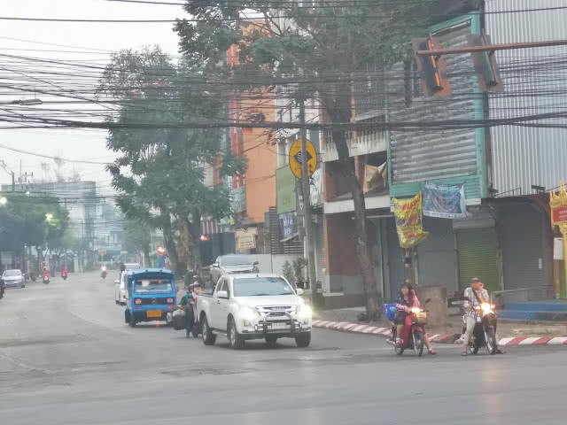 ฝุ่นพิษ เชียงราย ลดเล็กน้อย หลังฝนตก