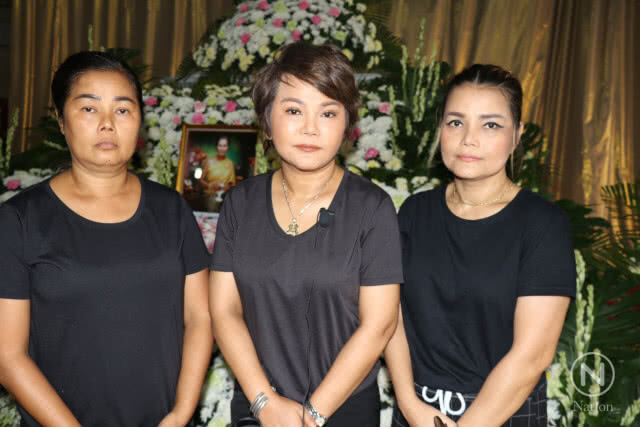 น้องสาว "พุ่มพวง" นำร่าง "แม่เล็ก" ตั้งบำเพ็ญกุศลวัดทับกระดาน