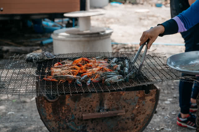 "อร่อยลิ้น ถิ่นลพบุรี"